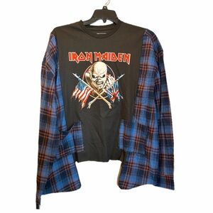 Iron maiden flannel sides up cycle pockets has slit on the back